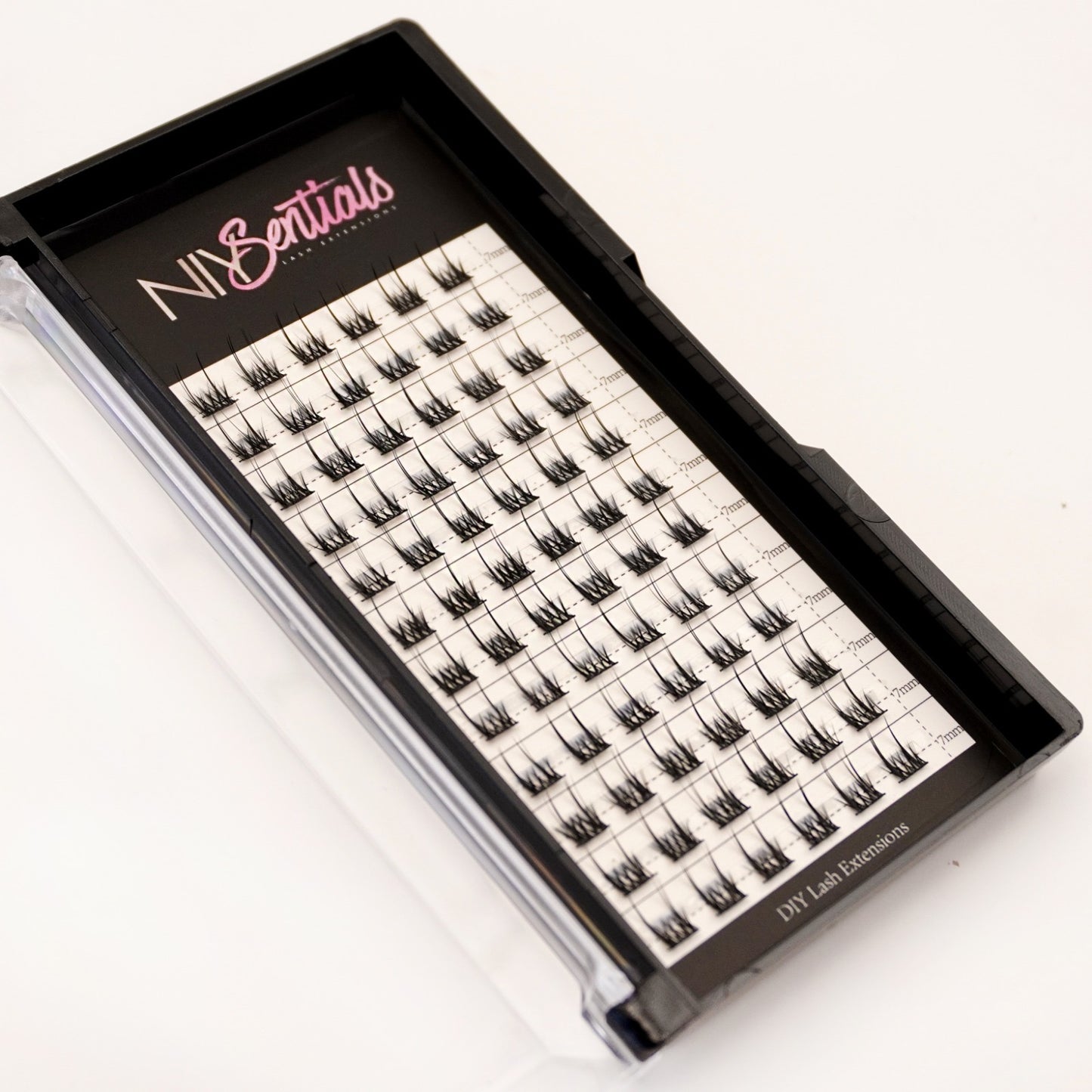 Bottom Lash Clusters